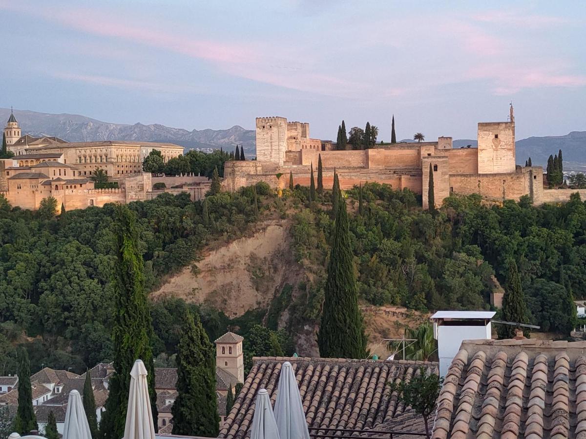 Granada Materno Apartman Kültér fotó